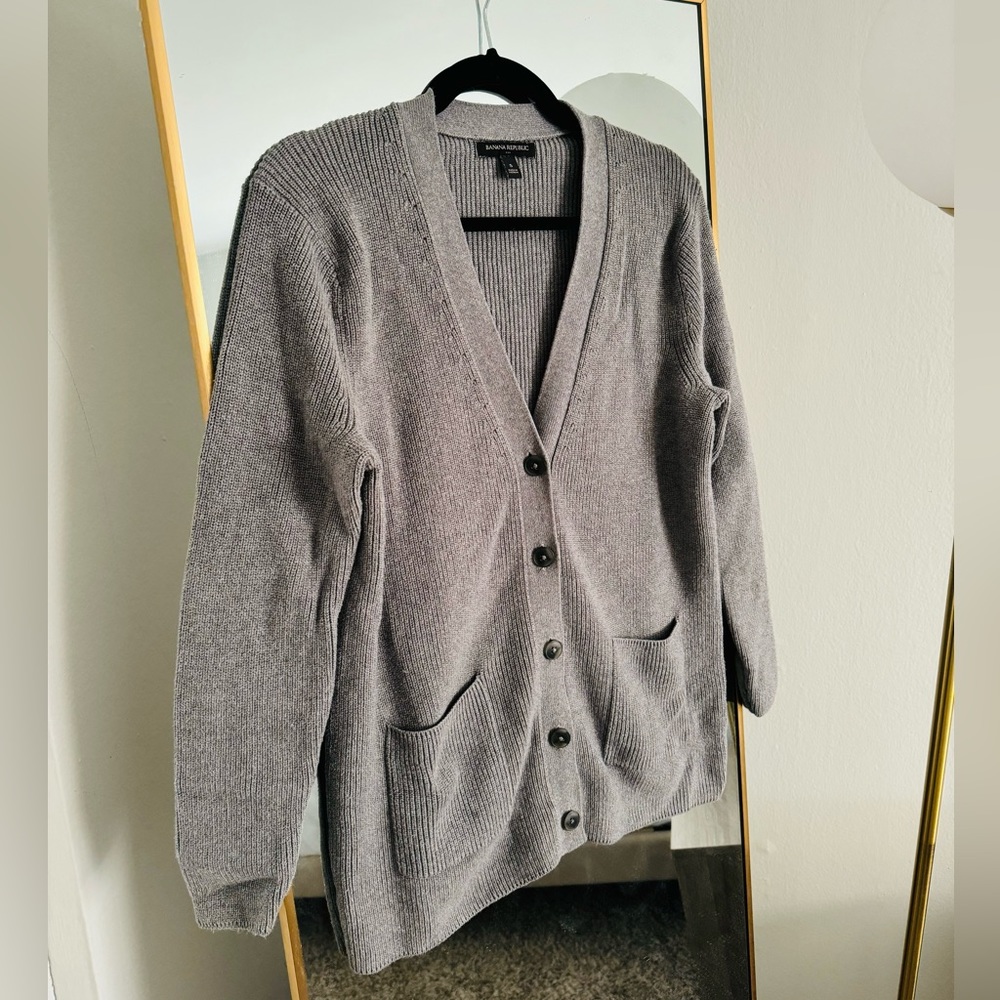 Banana Republic gray cardigan